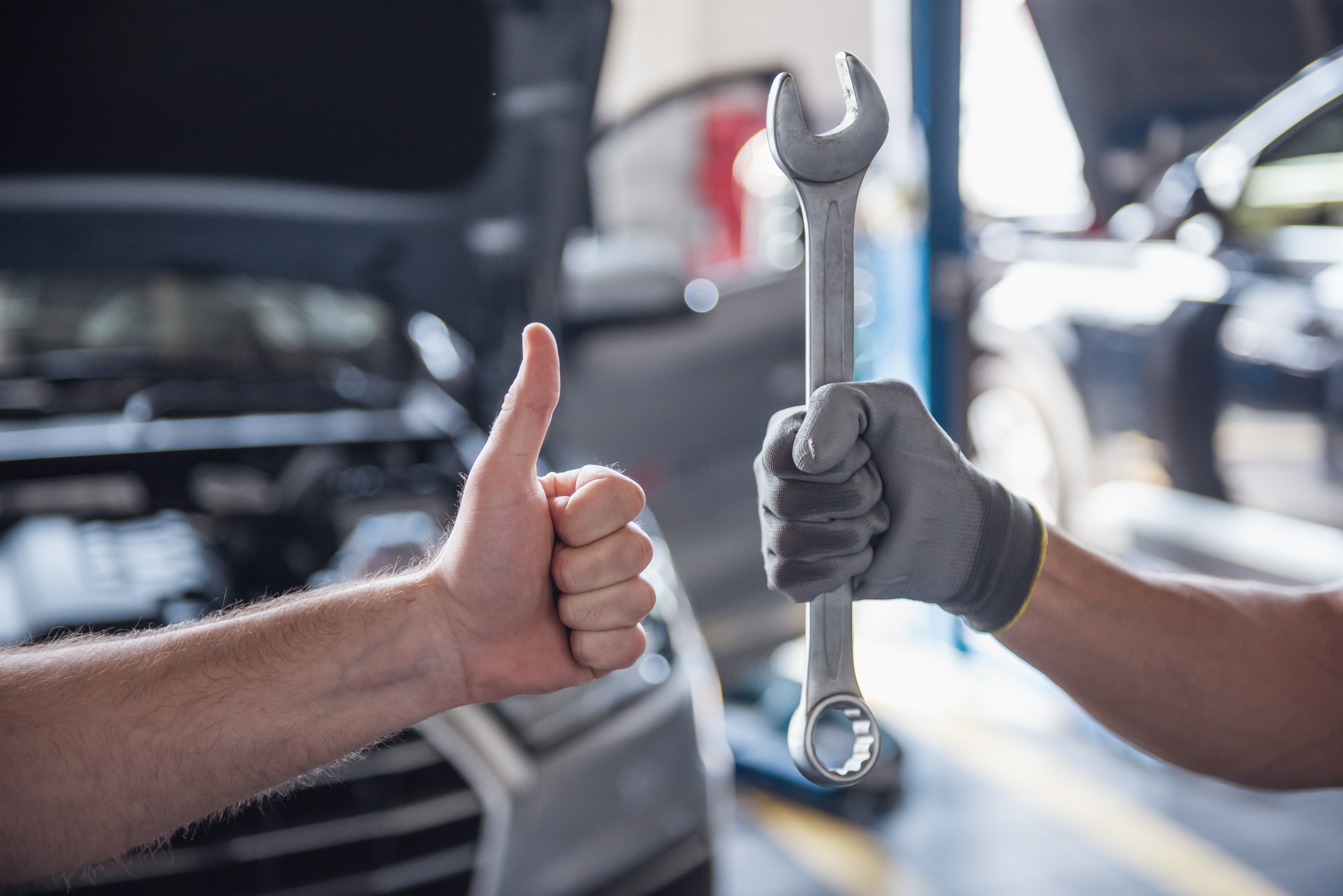 Low Price Auto Service shop